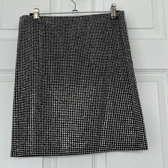 Triple Seven Rhinestone Skirt - Picture 3 of 6